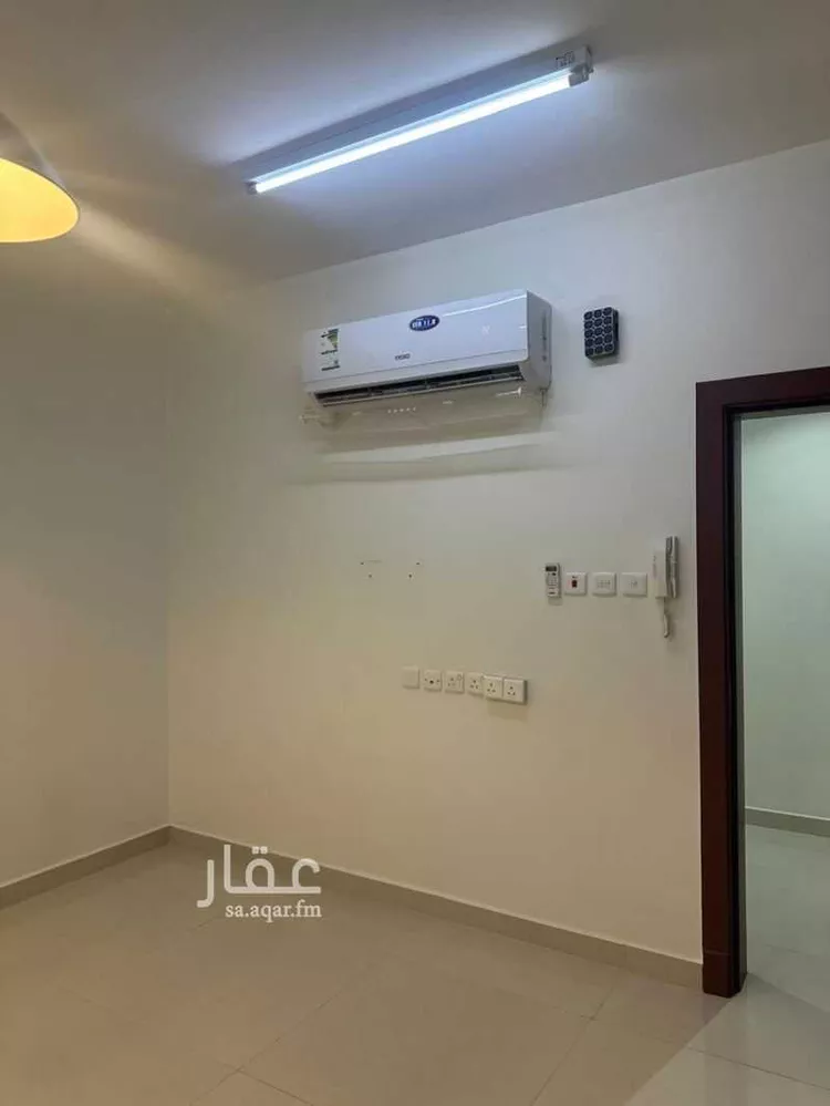 شقة للإيجار في شارع شرف الدين بن بدران, حي العقيق, مدينة الرياض, منطقة الرياض