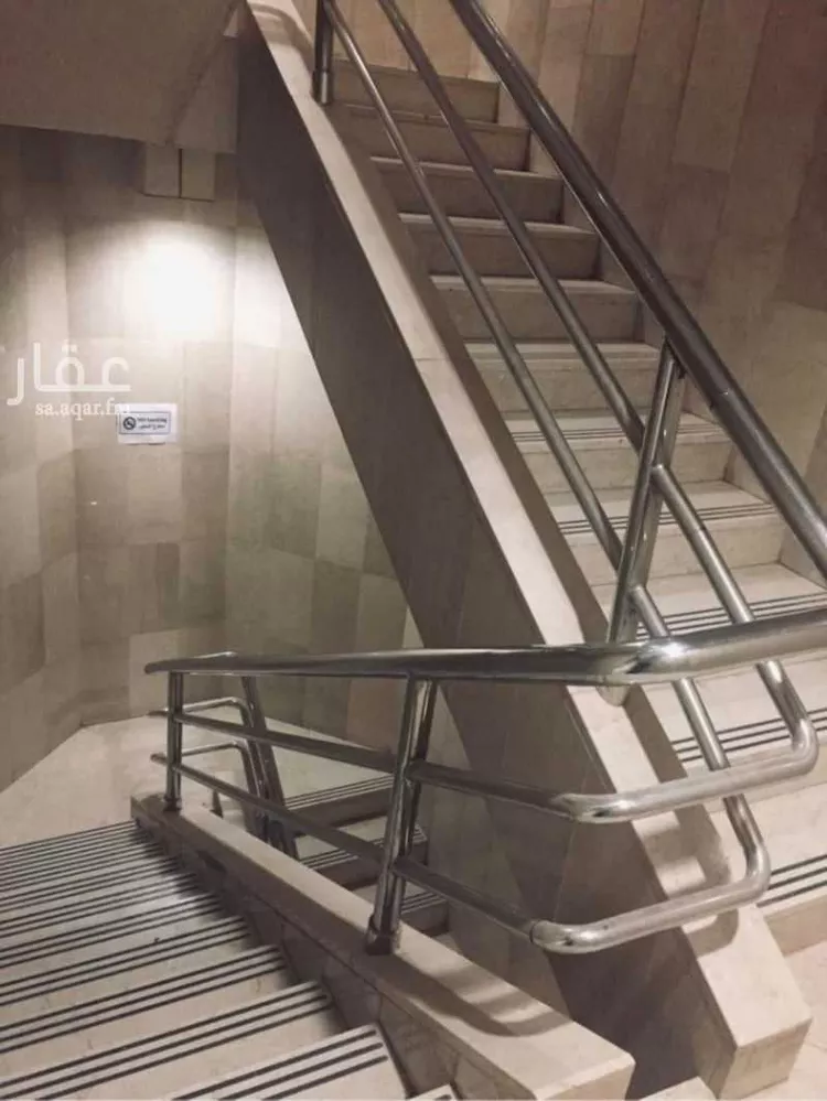 مكتب تجاري للإيجار في شارع الامير عبدالعزيز بن مساعد بن جلوي, حي السليمانية, مدينة الرياض, منطقة الرياض صورة 2