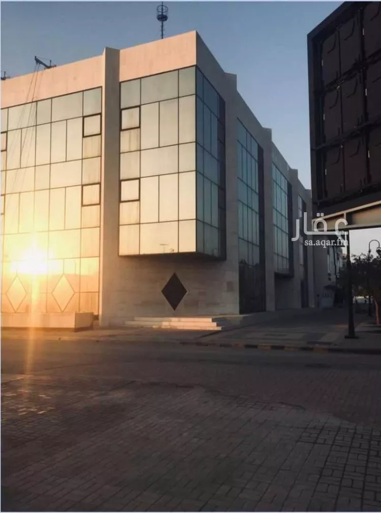 مكتب تجاري للإيجار في شارع الامير عبدالعزيز بن مساعد بن جلوي, حي السليمانية, مدينة الرياض, منطقة الرياض صورة 4