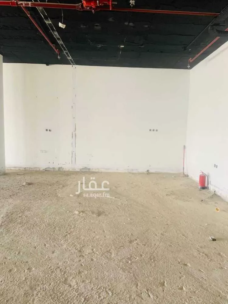 مكتب تجاري للإيجار في شارع انس بن مالك, حي الملقا, مدينة الرياض, منطقة الرياض 15