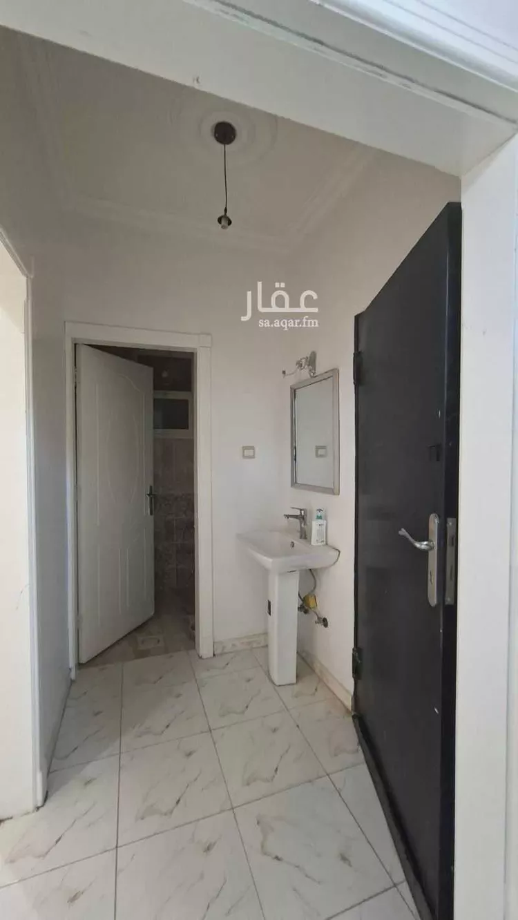 شقة للإيجار في شارع ابن ميسر, حي العزيزية, مدينة الرياض, منطقة الرياض صورة 5