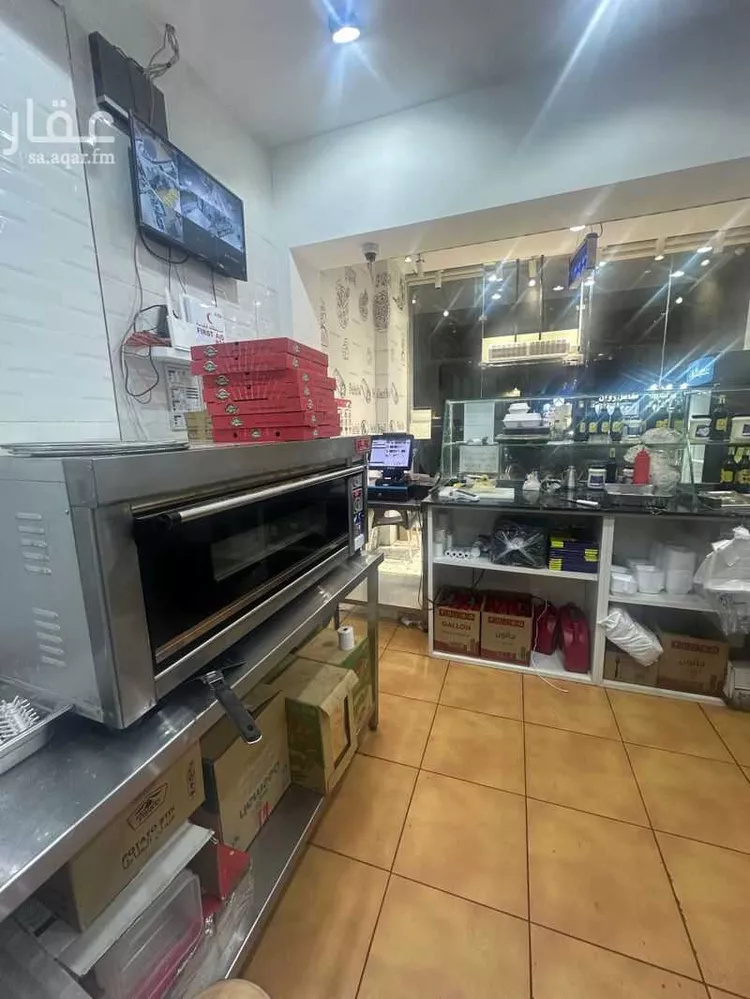 محل للبيع في حي الموظفين ، أبها ، منطقة عسير صورة 2