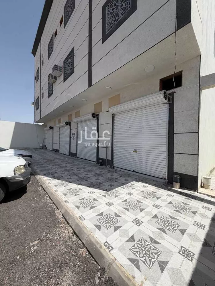 Shop for Rent in Medina Alaaziziyah