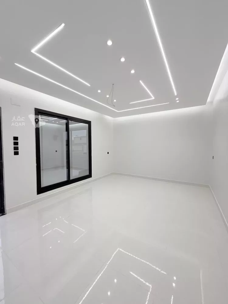 Floor for Sale in Medina Warqan 17