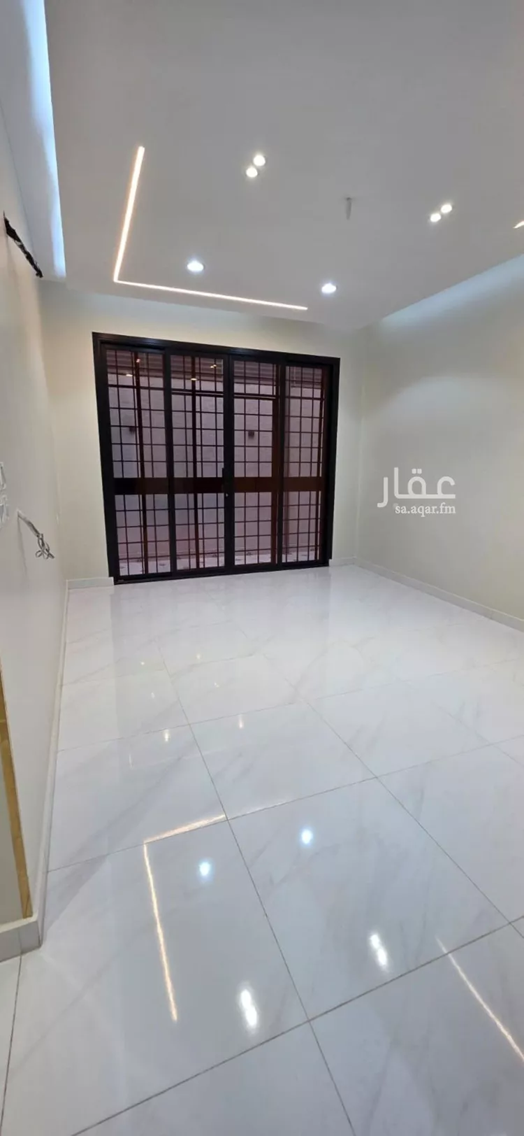 شقة للبيع في شارع يحيىى بن اسماعيل المهاجر, حي سكة الحديد, مدينة المدينه المنوره, منطقة المدينة المنورة