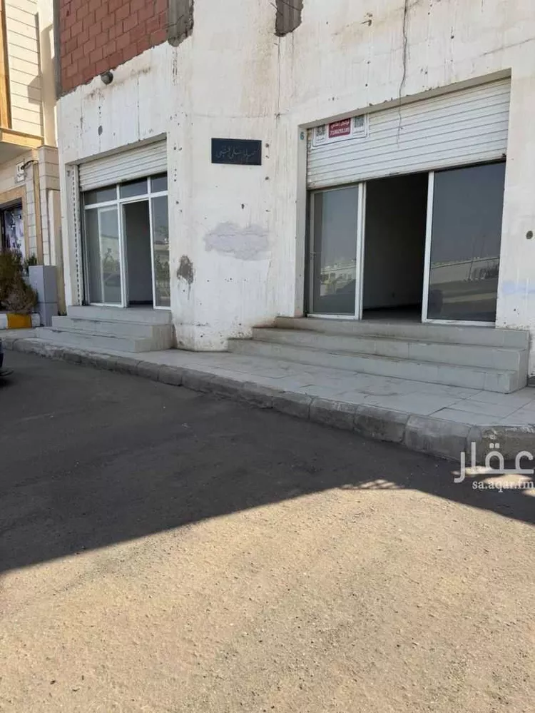محل للإيجار في شارع اسماء بنت الصديق, حي الدفاع, مدينة المدينة المنورة, منطقة المدينة المنورة صورة 2