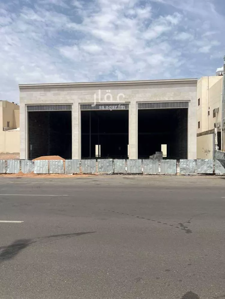 محل للإيجار في شارع الحارث ابن عمرو الانصاري, حي الدفاع, مدينة المدينة المنورة, منطقة المدينة المنورة