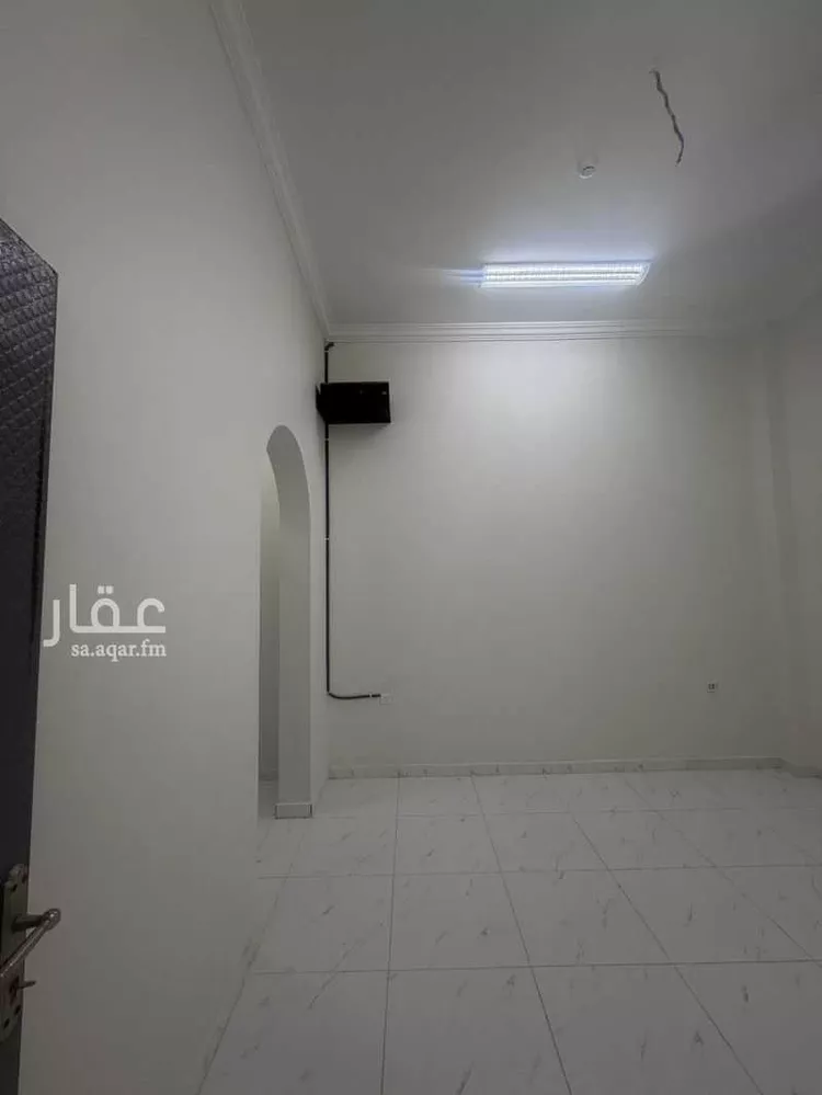 محل للإيجار في شارع مسلم, حي السلام, مدينة المدينة المنورة, منطقة المدينة المنورة 10