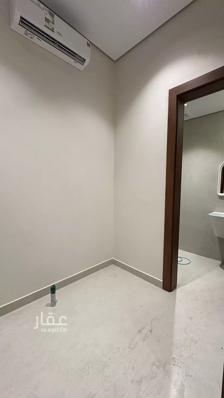 Floor for Rent in Unayzah Al Khalidiyah 12