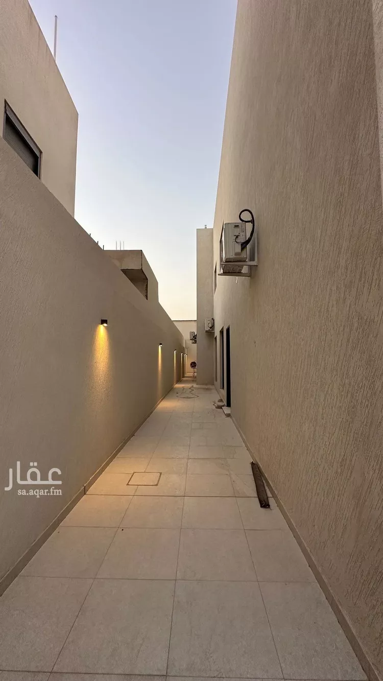 Floor for Rent in Unayzah Al Khalidiyah 6