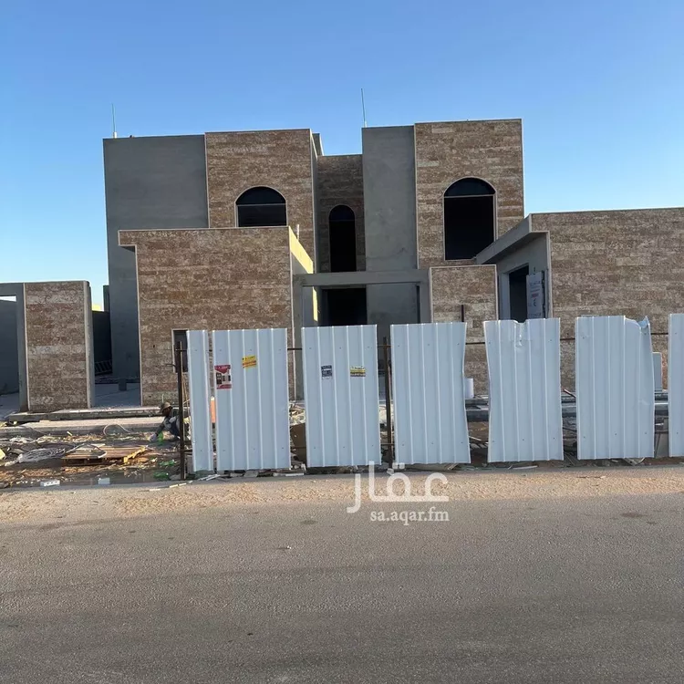 فيلا للبيع في شارع عايد بن دغيم بن عوض الحربي, حي الملك فهد, مدينة عنيزة, منطقة القصيم