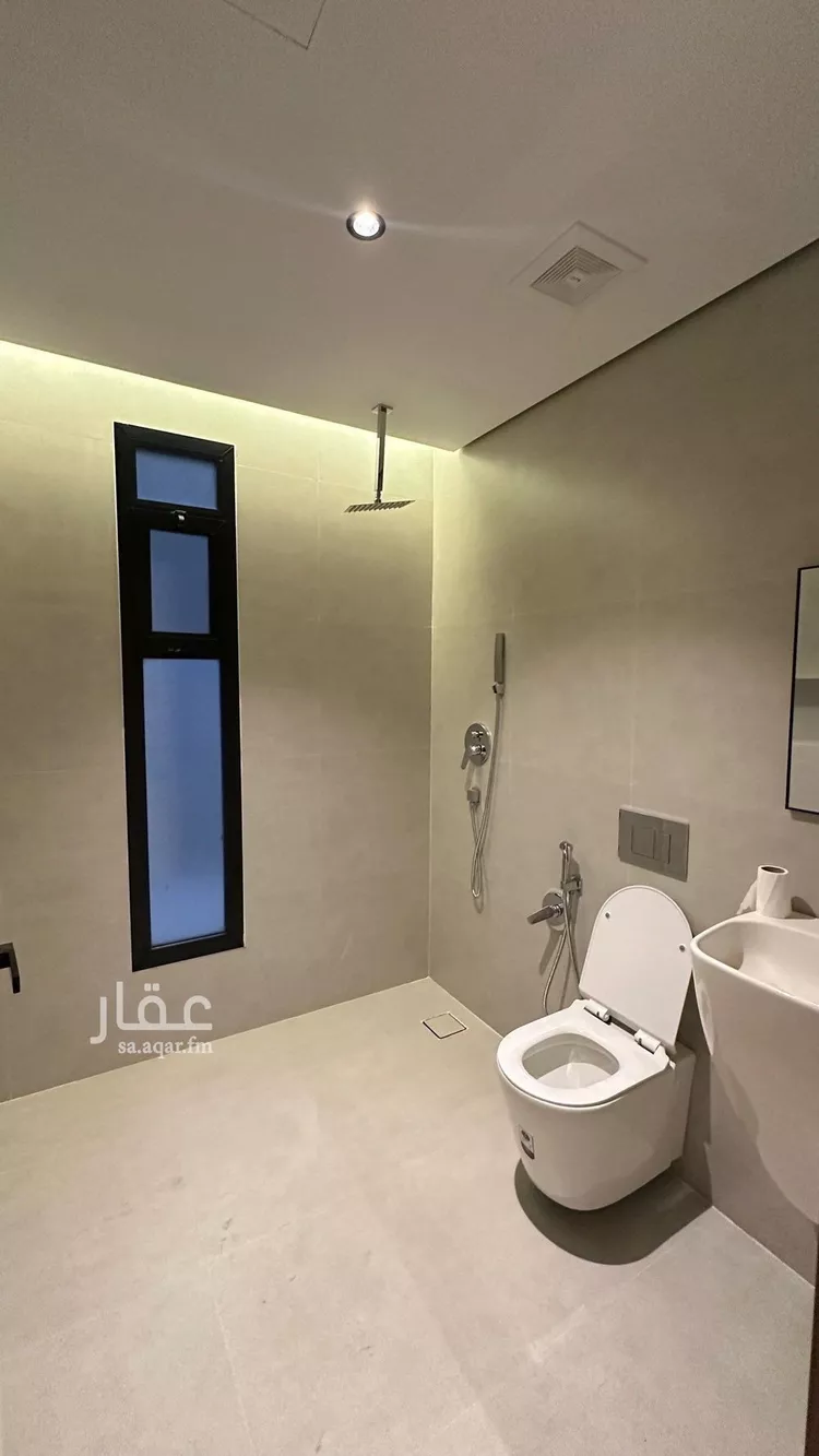 Floor for Rent in Unayzah Al Khalidiyah 20