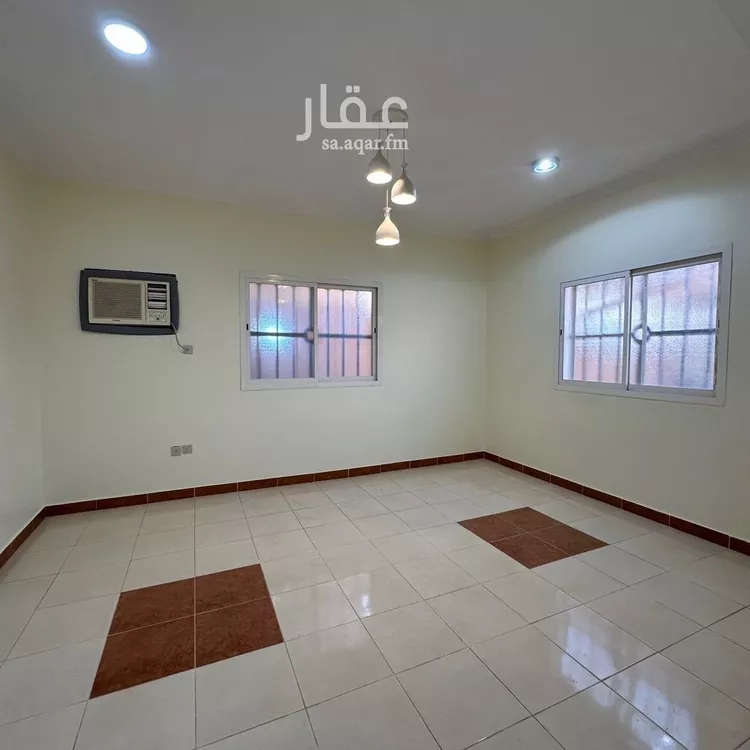 Villa for Rent in Unayzah Al Fakhiriyah صورة 3
