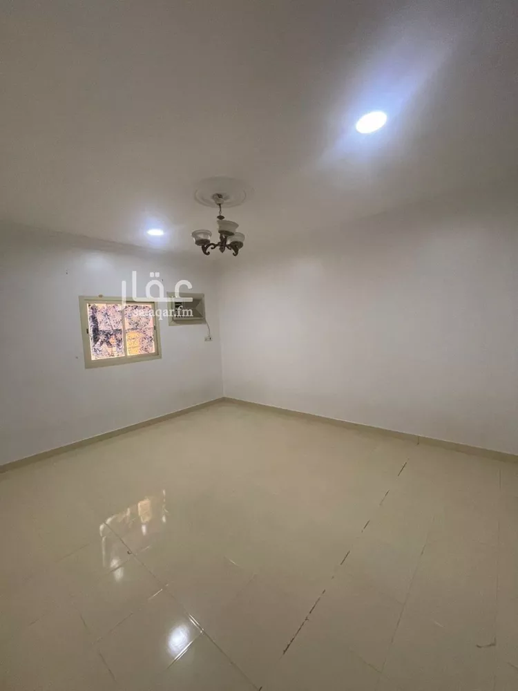 شقة للإيجار في شارع محمد بن كثير, حي المصيف, مدينة عنيزة, منطقة القصيم صورة 3