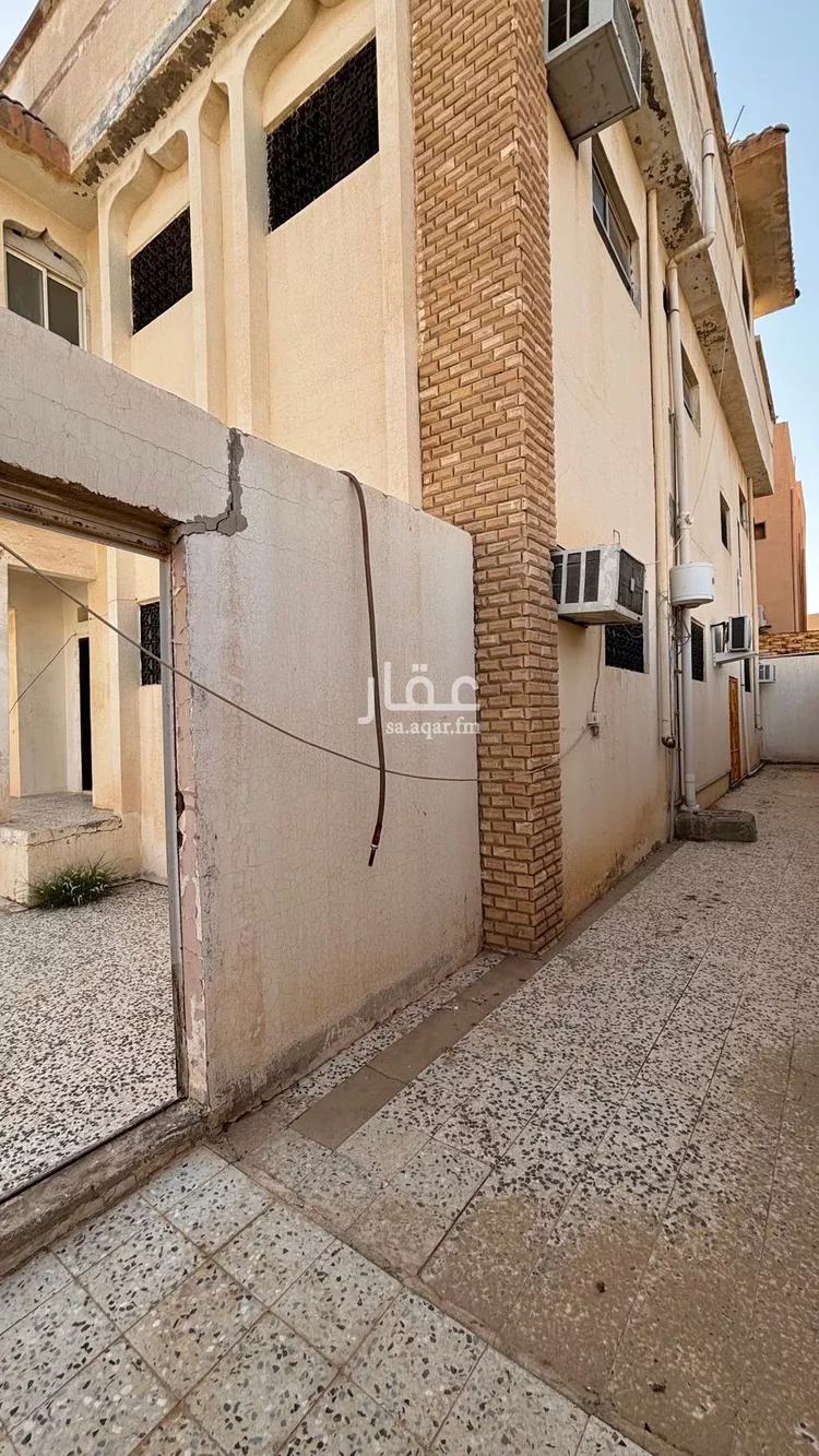 Villa for Sale in Unayzah King Khalid صورة 5