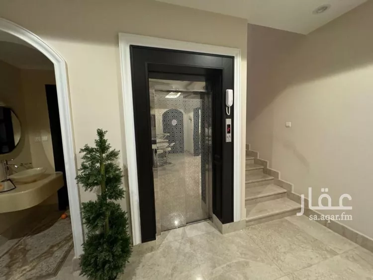 فيلا للبيع في شارع العباس بن المستعين بالله, حي أبحر الشمالية, مدينة جدة, منطقة مكة المكرمة صورة 4