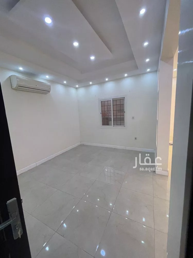 فيلا للإيجار في شارع ناصر العمري, حي الزمرد, مدينة جدة, منطقة مكة المكرمة صورة 2