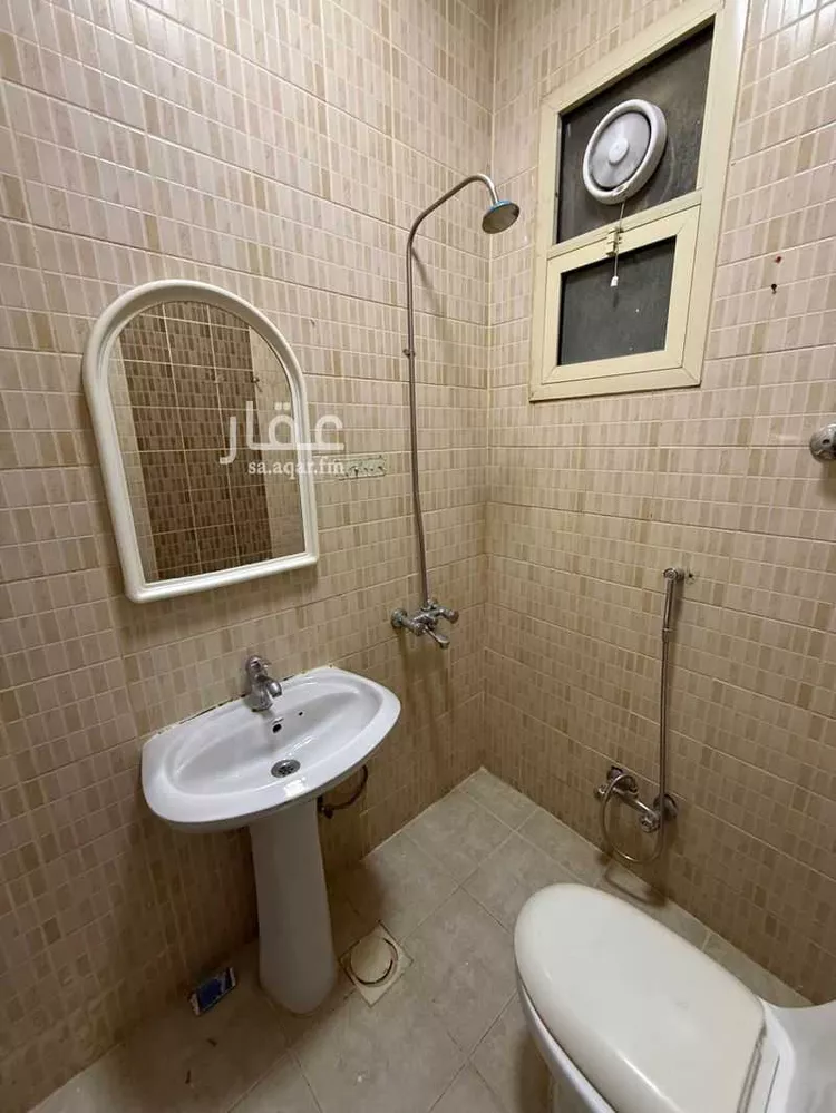 شقة للإيجار في شارع خالد بن عدي, حي الجرادية, مدينة الرياض, منطقة الرياض صورة 4