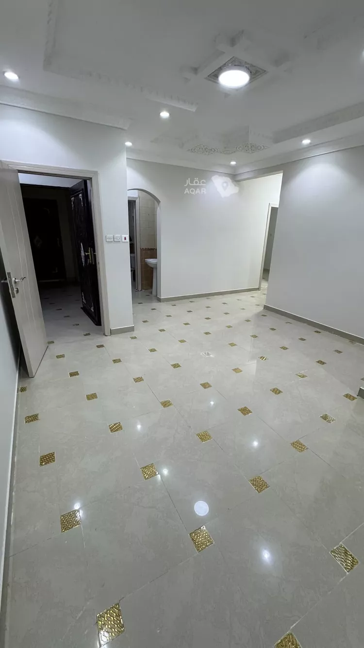 Apartment for Rent in Riyadh Shubra 3