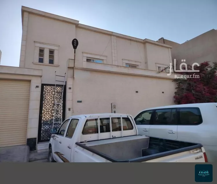 فيلا للبيع في شارع عبدالله بن نجم السعدي, حي المهدية, مدينة الرياض, منطقة الرياض صورة 4