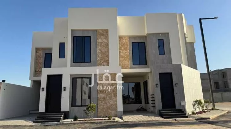 فيلا للبيع في شارع صلالة, حي ظهرة لبن, مدينة الرياض, منطقة الرياض صورة 3