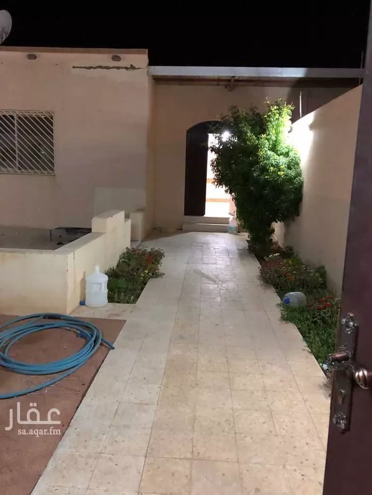 استراحة للبيع في شارع العراقة ، حي النقرة قفار ، حائل ، منطقة حائل صورة 4