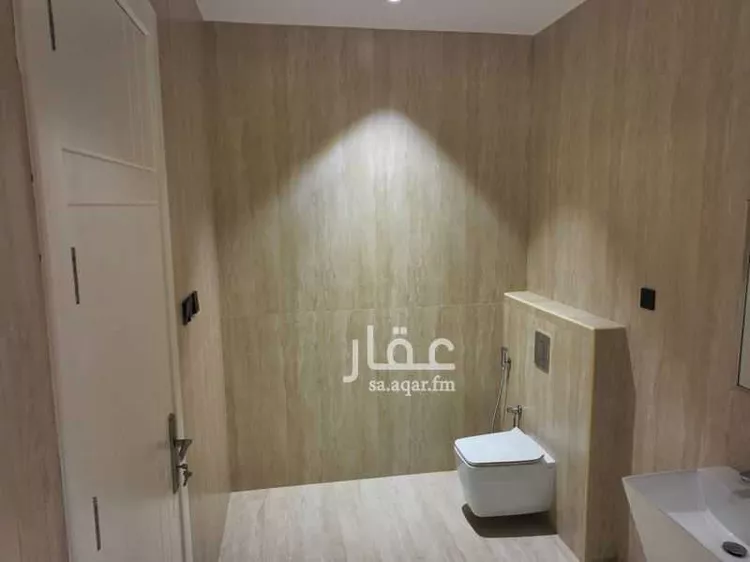 فيلا للبيع في شارع أحمد الحفظي, حي المروج, مدينة الرياض, منطقة الرياض 12