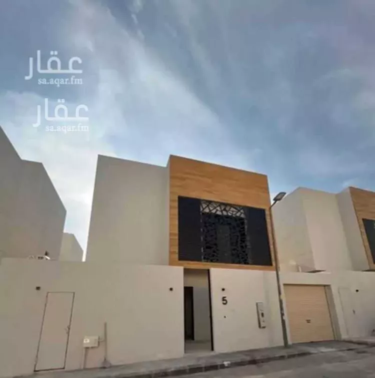 فيلا للإيجار في شارع زيد بن أسامة, حي المعذر الشمالي, مدينة الرياض, منطقة الرياض