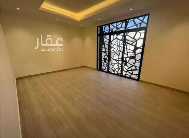 فيلا للبيع في شارع زيد بن أسامة, حي المعذر الشمالي, مدينة الرياض, منطقة الرياض صورة 4