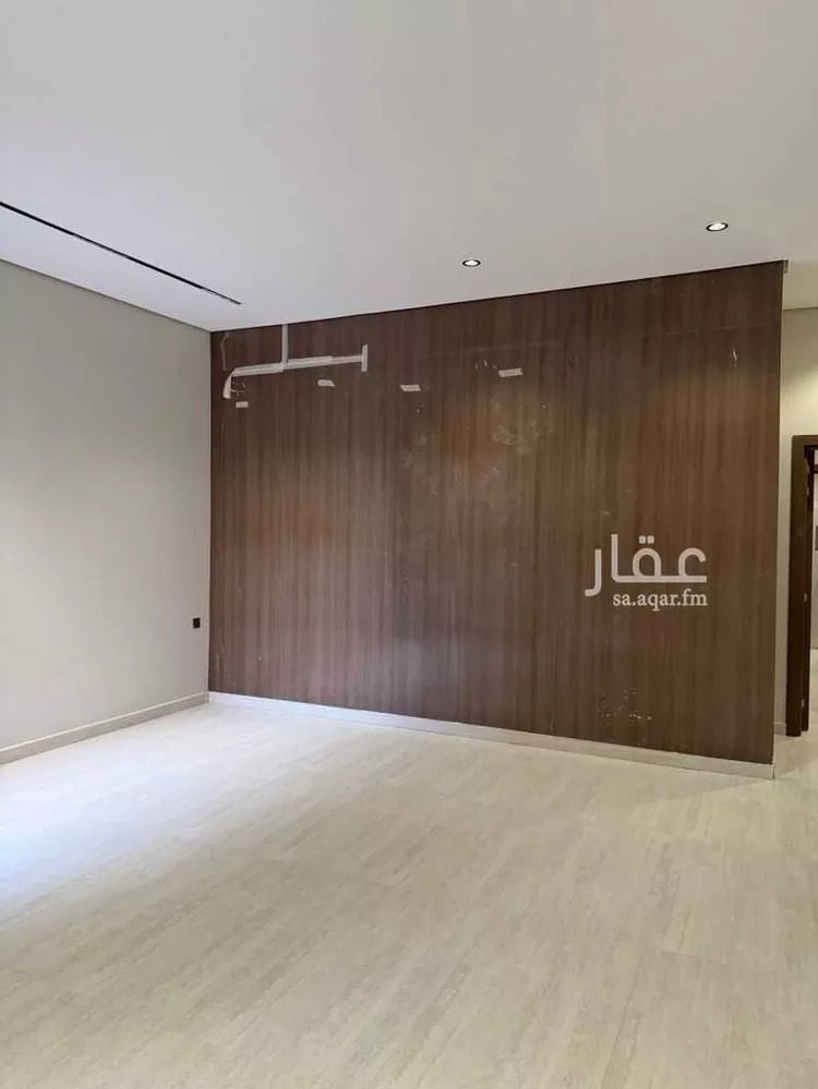 دور للبيع في شارع بدرالدين حسين الانصاري, حي العوالي, مدينة الرياض, منطقة الرياض صورة 4