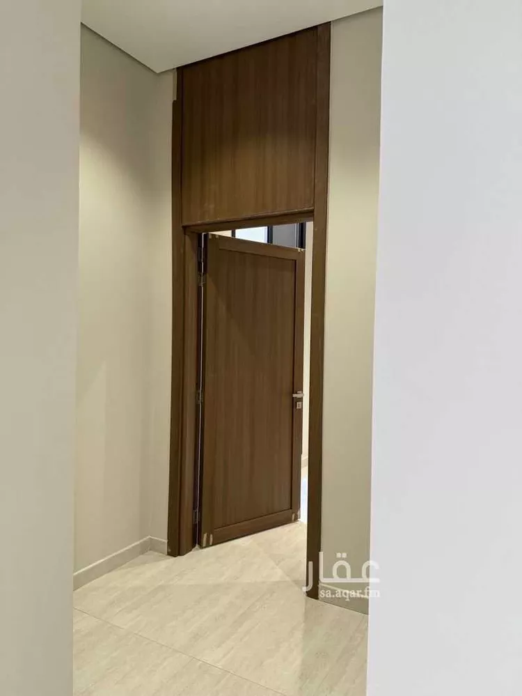 دور للبيع في شارع بدرالدين حسين الانصاري, حي العوالي, مدينة الرياض, منطقة الرياض صورة 5