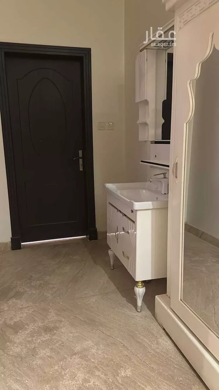 Floor for Rent in Riyadh Al Arid صورة 3