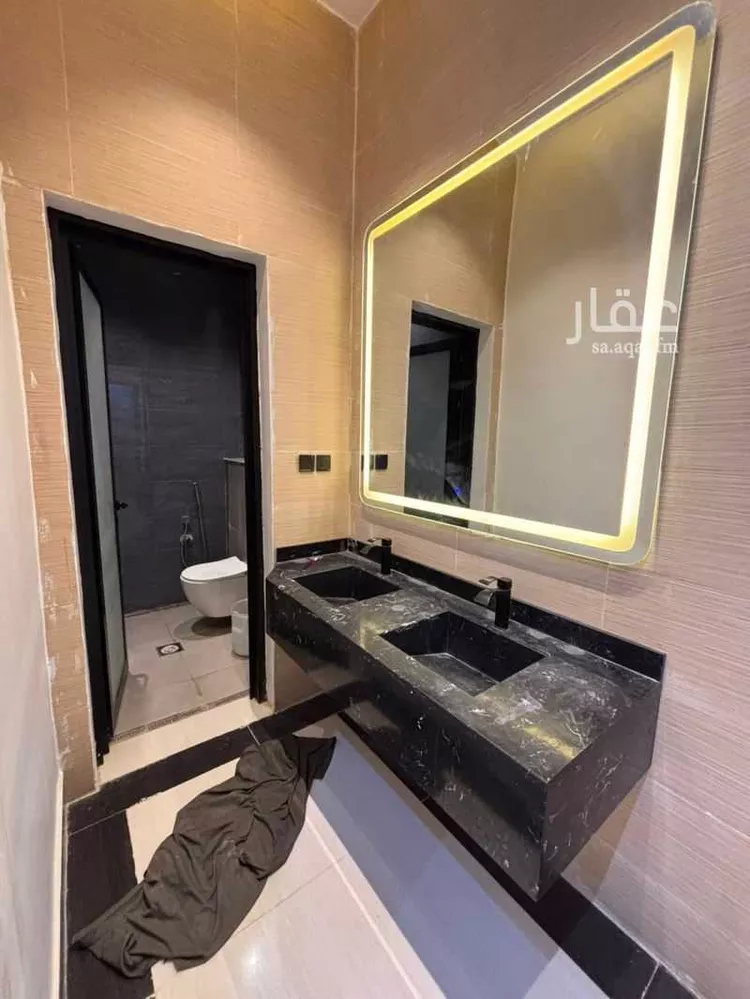 فيلا للبيع في شارع الظهير علي بن محمود, حي الرمال, مدينة الرياض, منطقة الرياض 15