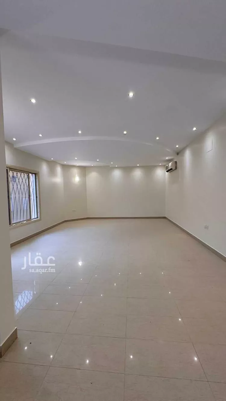 فيلا للإيجار في شارع عمان, حي العاصمة, مدينة الدرعية, منطقة الرياض صورة 3