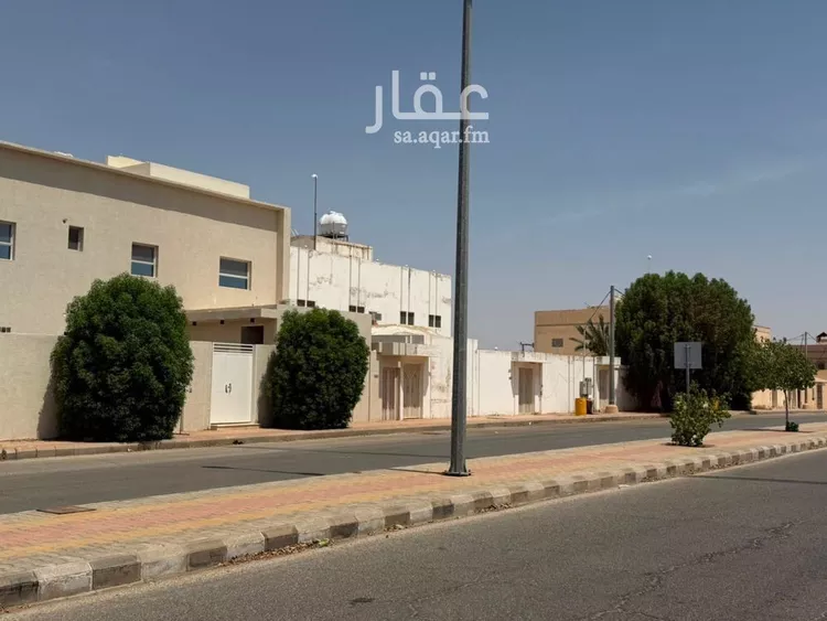 دور للبيع في شارع الامير سلطان بن عبدالعزيز, حي الياسمين, مدينة الخبراء والسحابين, منطقة القصيم صورة 3