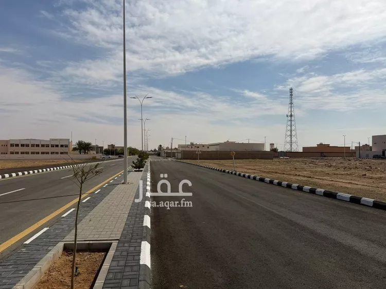 أرض للبيع في شارع عمر بن عبدالعزيز, حي الكهفة, مدينة الكهفه, منطقة حائل