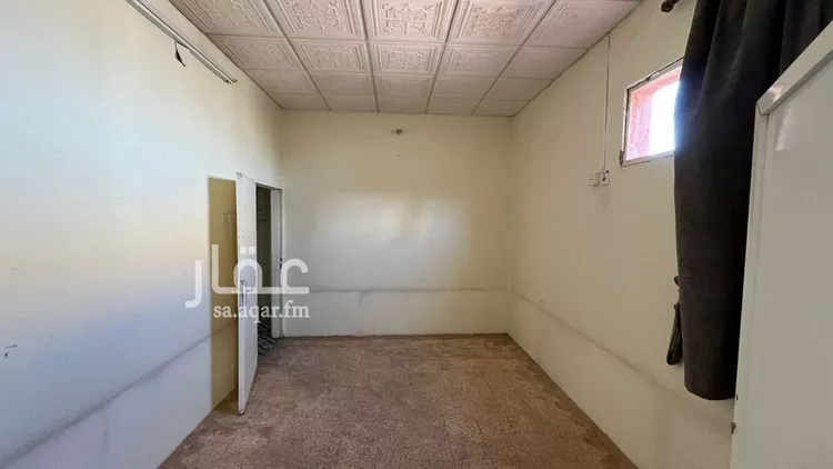 عمارة للبيع في شارع الجربوع, حي الديرة, مدينة البكيرية, منطقة القصيم صورة 4