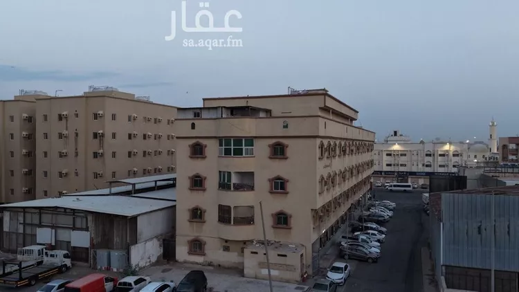 عمارة للبيع في شارع حسن حسنين, حي غليل, مدينة جدة, منطقة مكة المكرمة 13