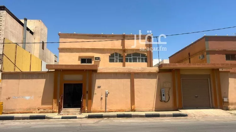 فيلا للبيع في شارع, حي الديرة, مدينة البكيرية, منطقة القصيم صورة 2