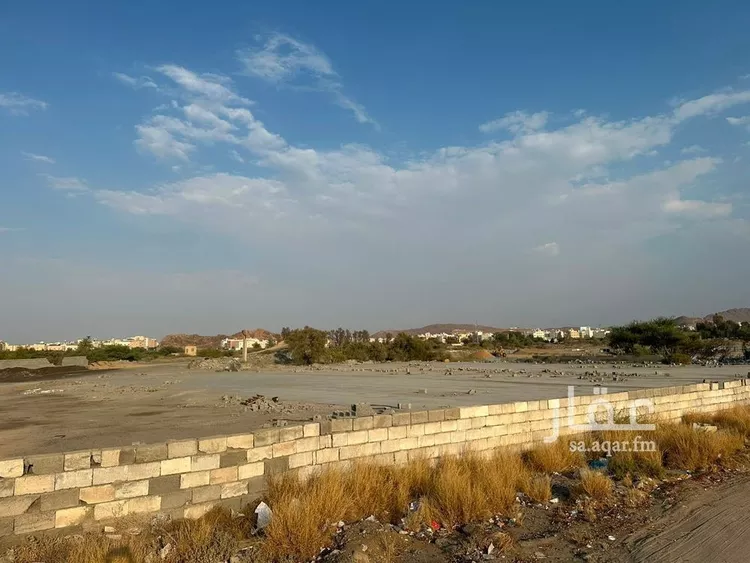 أرض للبيع في شارع طريق السيل, حي القيم الأعلى, مدينة الطائف, منطقة مكة المكرمة صورة 2