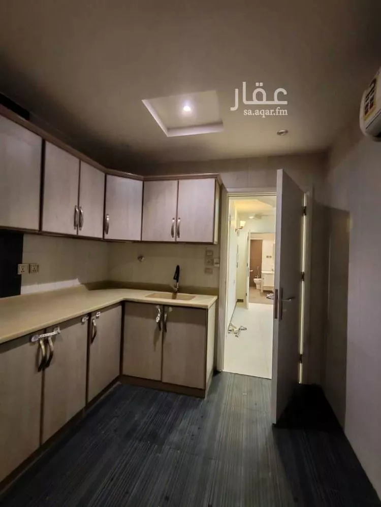 شقة للإيجار في شارع علي الغاني, حي القيروان, مدينة الرياض, منطقة الرياض صورة 5