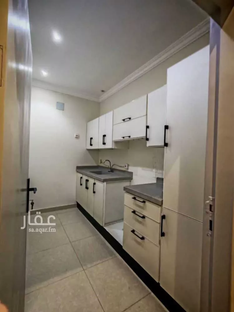 شقة للإيجار في شارع أحمد بن محمد الكيلاني, حي العارض, مدينة الرياض, منطقة الرياض صورة 4