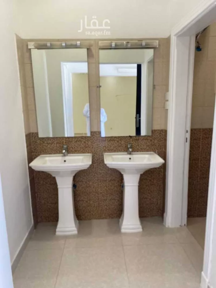 Floor for Rent in Riyadh Az Zahrah صورة 4