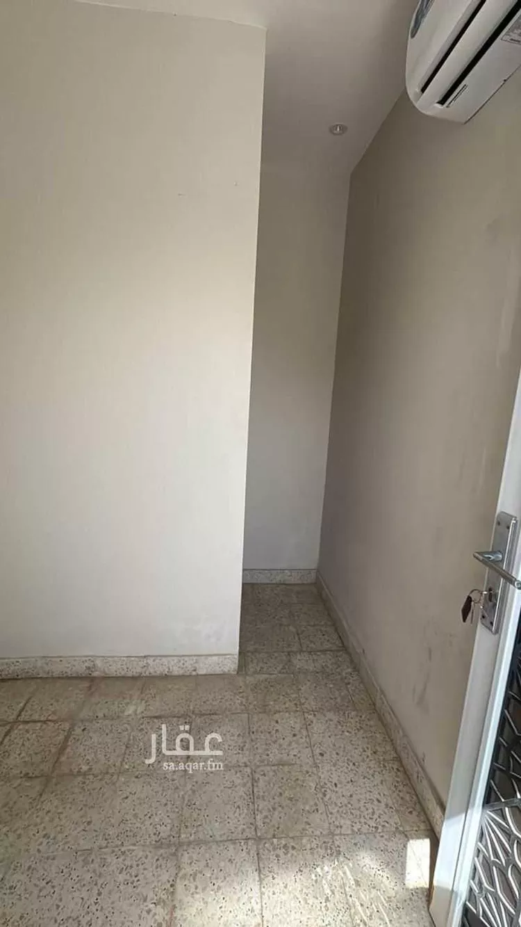 غرفة للإيجار في شارع عبدالله بوقري, حي العارض, مدينة الرياض, منطقة الرياض صورة 3