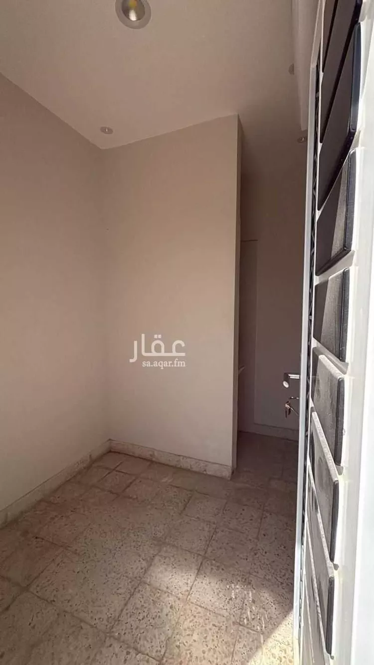 غرفة للإيجار في شارع عبدالله بوقري, حي العارض, مدينة الرياض, منطقة الرياض صورة 2