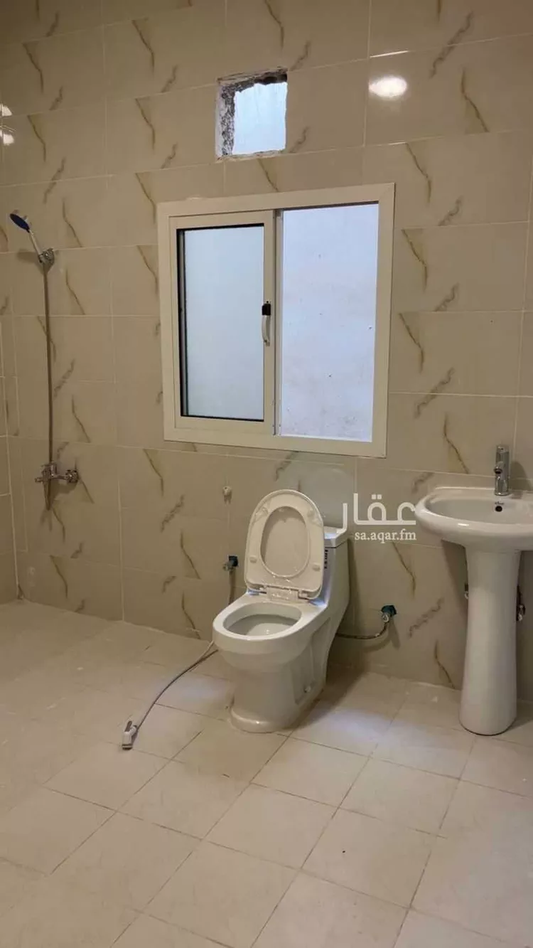 عمارة للإيجار في شارع 4823423, حي الخبر الجنوبية, مدينة الخبر, المنطقة الشرقية صورة 3