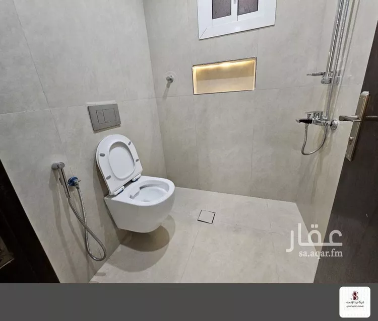 فيلا للبيع في شارع أحمد بن البهلول, حي الياقوت, مدينة جدة, منطقة مكة المكرمة صورة 4