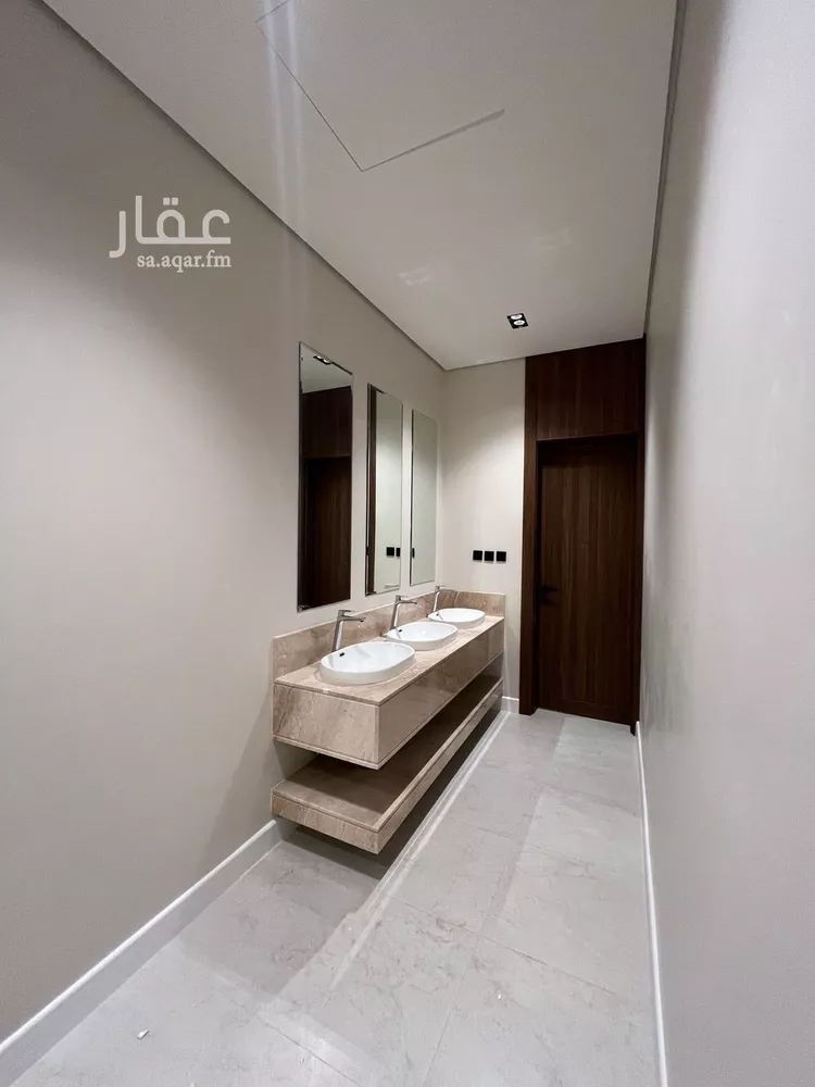 فيلا للبيع في شارع علي بن أسعد الخطيب, حي المهدية, مدينة الرياض, منطقة الرياض صورة 3