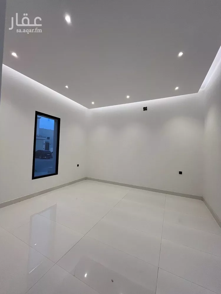 فيلا للبيع في شارع محمد بن أحمد الحجازي, حي المهدية, مدينة الرياض, منطقة الرياض صورة 4