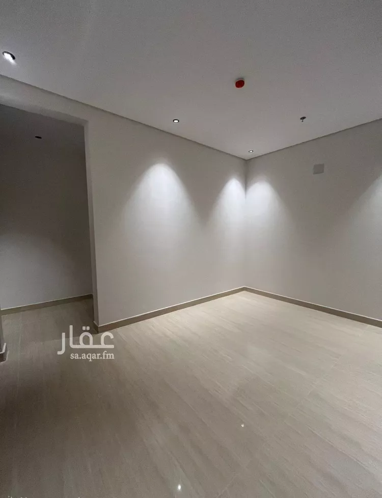 شقة للبيع في شارع عمير بن سنان بن عرفطة, حي المهدية, مدينة الرياض, منطقة الرياض 8